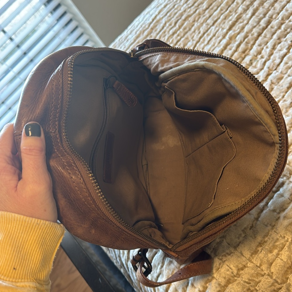 Frye Handbag - Picture 6 of 9